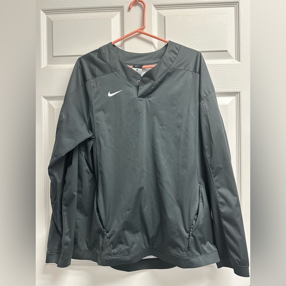 Nike Men's Dark Gray/ Black Pull Over Windbreaker
